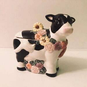 Vintage Giftcraft Ceramic  Cow Sugar Bowl Container Sweet Bessies Bouquet Flaw